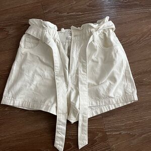 OAK+FORT white shorts with tie belt